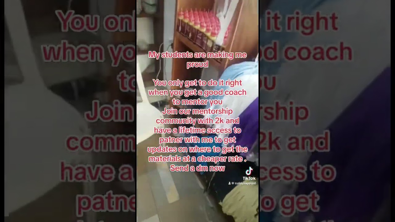 Tailoring materials business shop. 