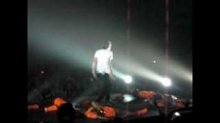 Live Christophe Willem - September -  show de danse Resimi