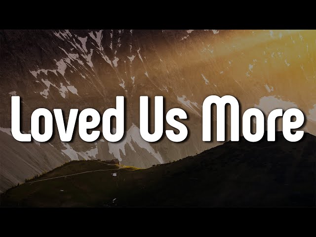 Munn - Loved Us More (Letra/Lyrics) | Official Music Video class=