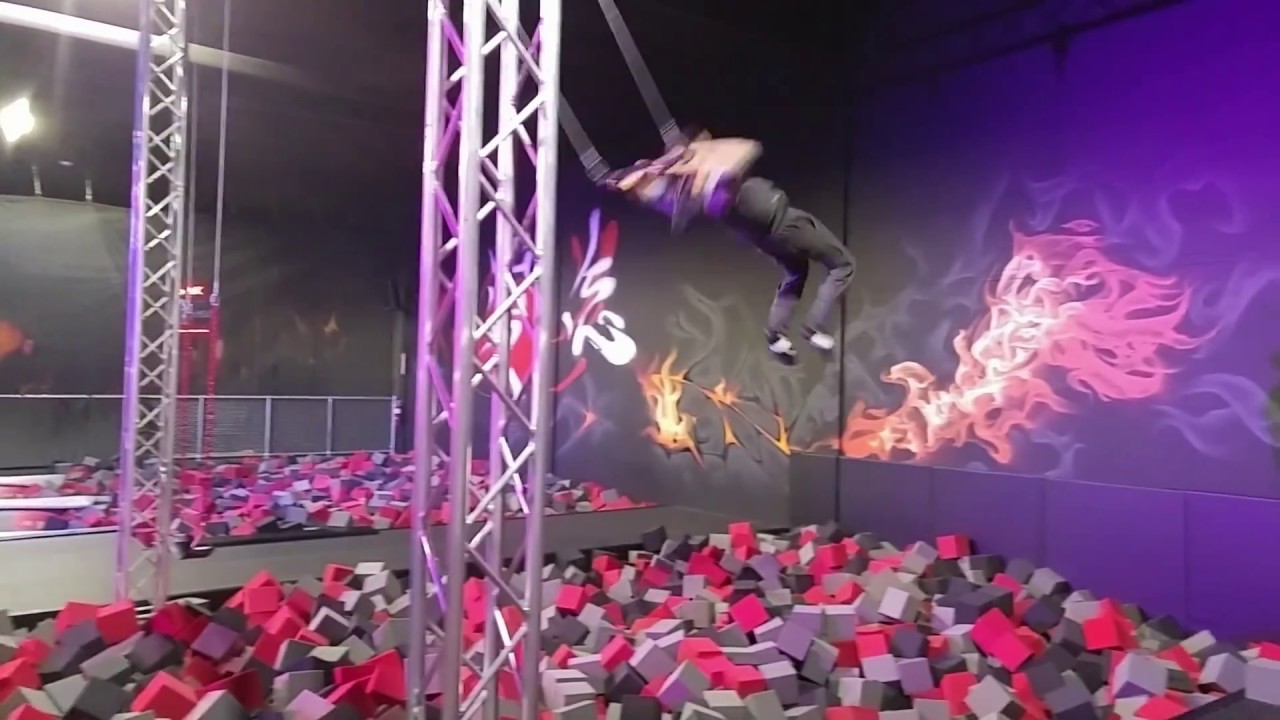 Swinging Trapeze Tricks At Mojo Dojo Sacramento Youtube