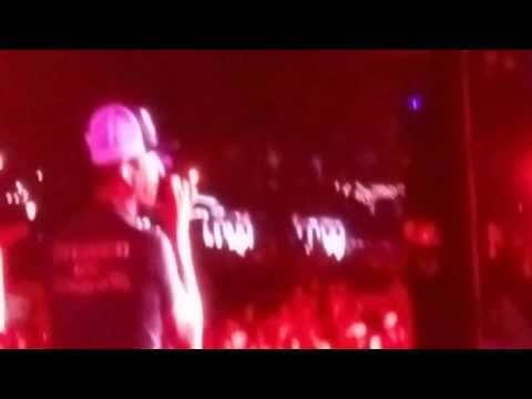 Cole Swindell & Dierks Bentley - Flatliner At Stagecoach!