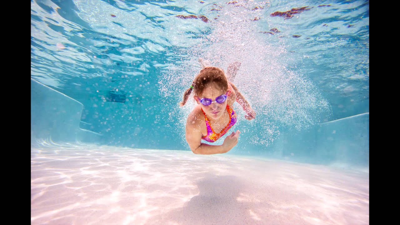 Underwater Kid's Photography | Commerical Children's Underwater