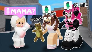 Pretending to be the Cutest 5 YEAR OLD In Roblox MM2 VOICE CHAT 2 screenshot 3