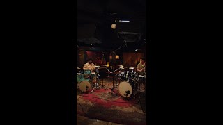 A Workout to Rock Out in the Army | GOARMY #shorts
Physical training is key for musicians like Spc. King and PinkSweat$ to perform at their best. Check out these exercises that will help make you a stronger drummer. A Workout to Rock Out in the Army | GOARMY #shorts
