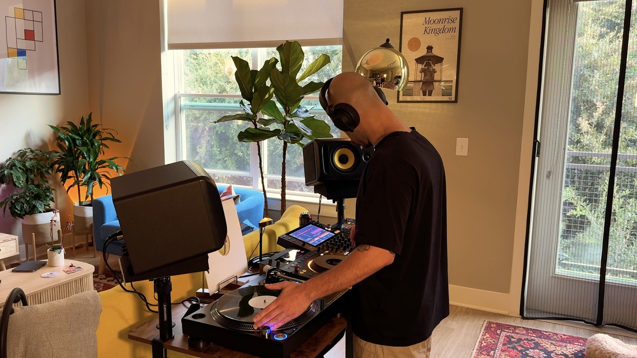 SGS 013: Minimal & Deep Tech House | 1 Hour Living Room DJ Mix