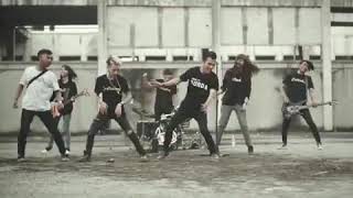 Aksi Lucu Insan Aoi Goyang