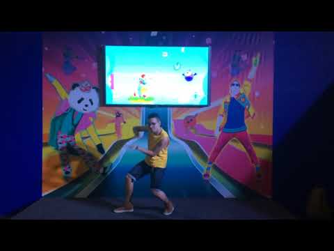 Just dance 2018 - In the hall of the pixel king by Dancing Bros (Brasil Game Show 2017)