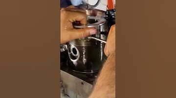 Master Your Engine: Ultimate Technical Mechanic Video on Piston Installation Revealed!