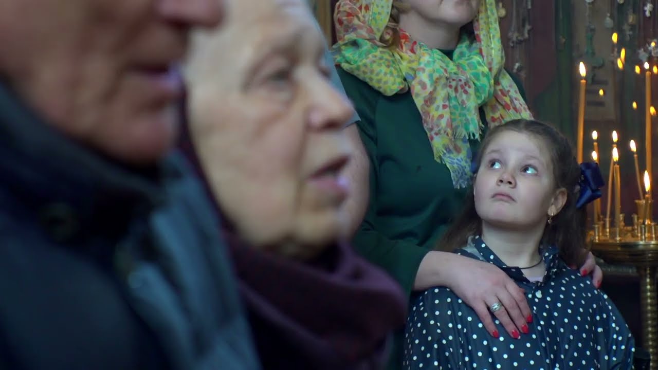 Ukraine: Easter in Kiev (BBC NEWS)