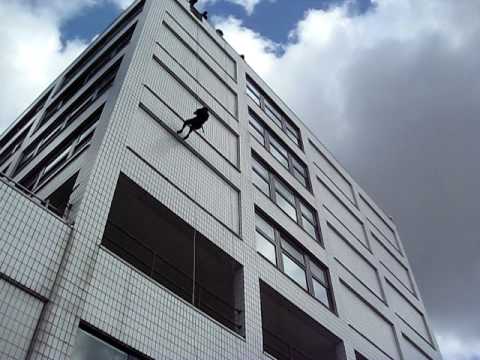 80 year old Susan abseiling for Oxford Radcliffe H...
