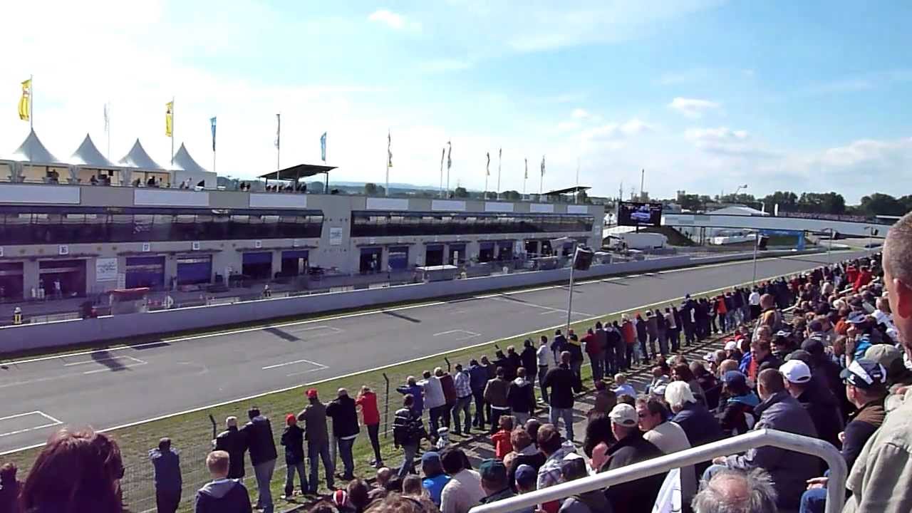 kfzteile24 Bannerflug in Oschersleben 2010 (Video)(autoteile24)