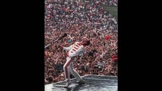 19. You're So Square/Hello Mary Lou/Tutti Frutti (Queen - Live in Slane 7/5/86)