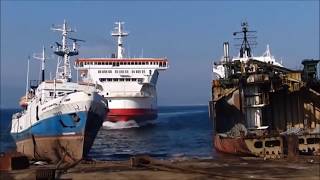 Top 12 Amazing Ship Launch And Shore Landing List