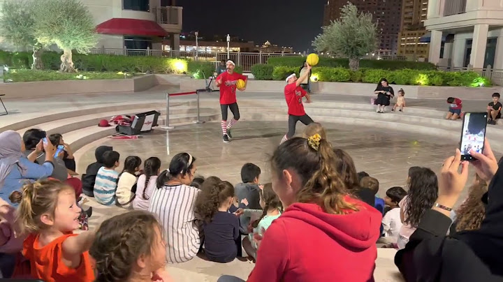 Tuyền Văn Hoá chứng kiến Phat Freestyle hoá Neymar tâng bóng cực đỉnh tại khách sạn xịn sò ở Qatar