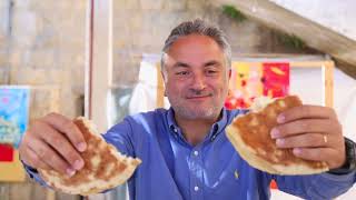 Delicious Crispy Saj In Sawfar. مخبز النبيل