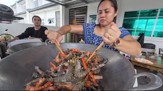 Masak - Masak Di Pagi Christmas | Meriah Dapur Ibuk Bajik