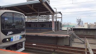 りんかい線70-000形Z2編成　武蔵浦和駅発車