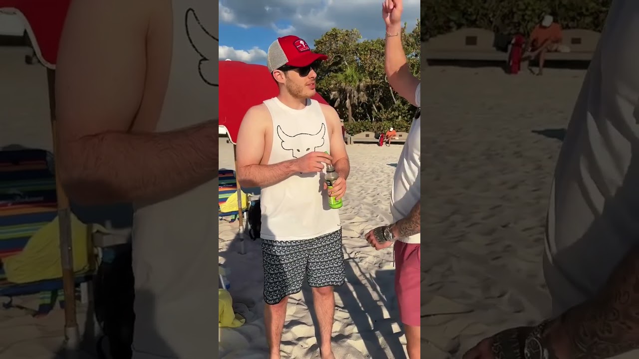 Представьте, что это соломинка. Снимки с пляжа Brand Beach.