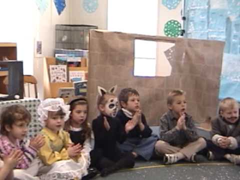 Myrtle Farm Montessori School Holiday Celebration Songs 2001 Pt 2