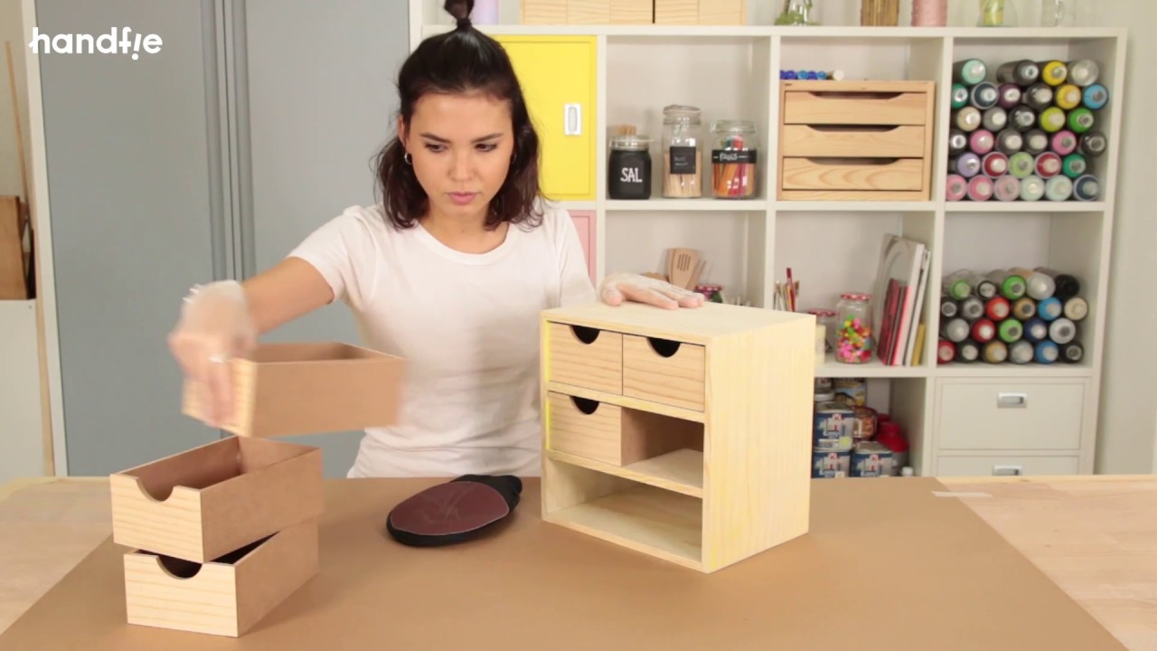 Cómo hacer una cajonera de madera Soluciones Pentrilo - YouTube