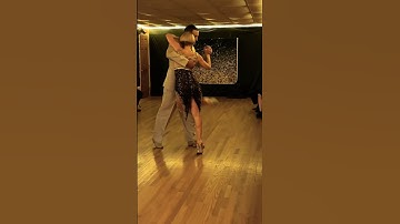Tango improvisation #tango #ballroomdance #dancer #tangoclass #latindance #dancing #tangopassion
