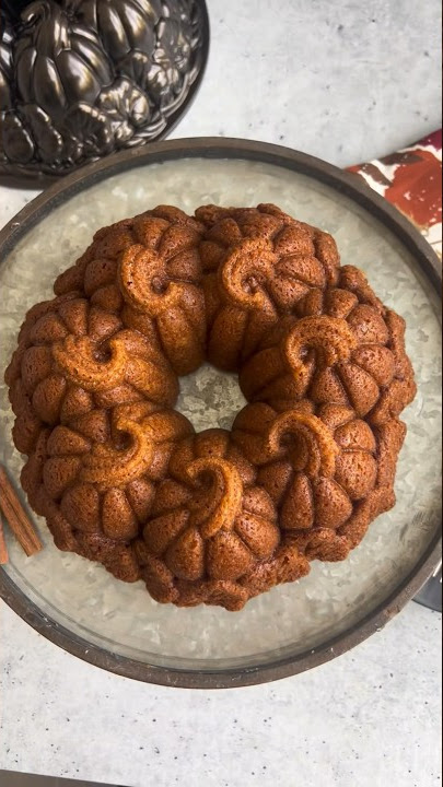 Nordic Ware Pumpkin Patch Bundt Pan