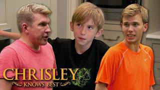 Todd Chrisley Gets Competitive In Preparation For Family Sports Day | Chrisley Knows Best