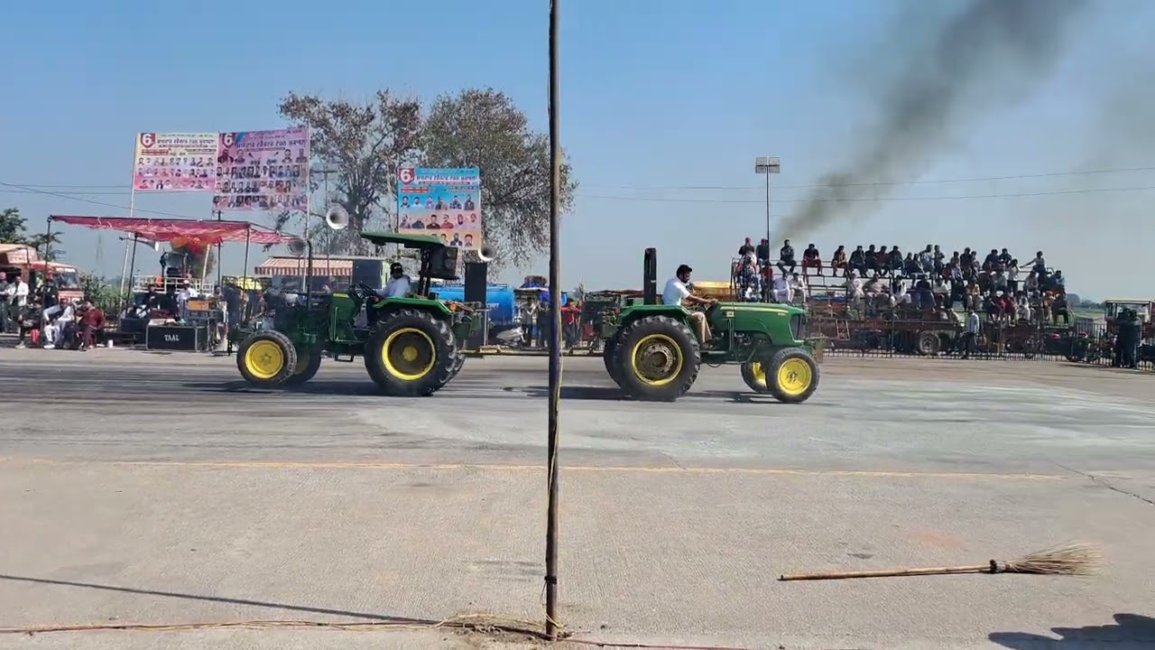 Tractor Tochan @ Chandpura #trending #Tochan #johndeere 