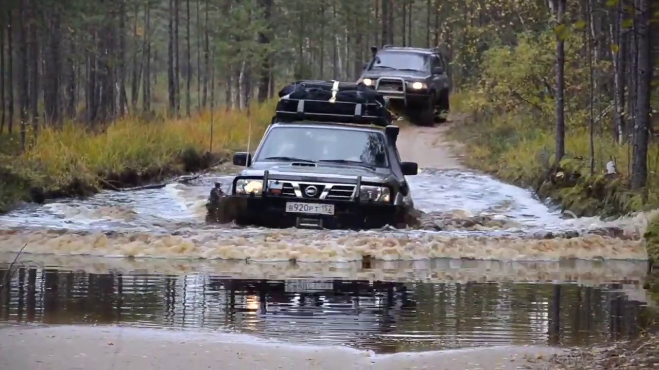 Nissan Patrol vs Toyota Land Cruiser 4x4 Adventure - YouTube