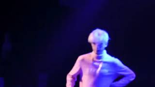 Lil peep dancing on stage with fat nick