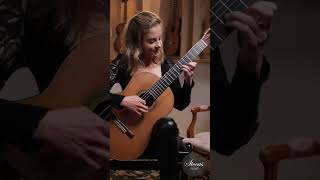 Miniatura del video "the QUEEN of CLASSICAL GUITAR 👸 | ANA VIDOVIC Play Something Cool | #shorts"