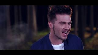 Video voorbeeld van "Maan en Sterre - Ruan Josh (Official Music Video)"