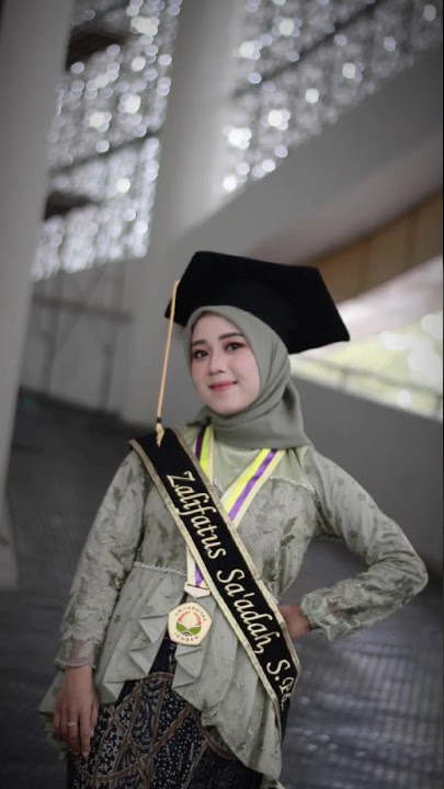 Selebrasi Wisuda UNEJ pakek JJ dong! #fyp #wisuda #jember #shorts #viral #tiktok #jedagjedug