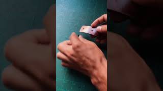 Llavero de cuero. #asmr #asmrleather #asmrsounds #asmrshorts