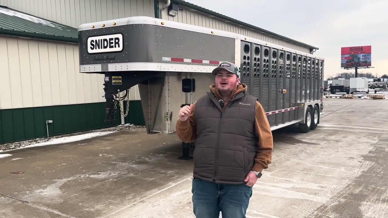 7x24 Прицеп для перевозки скота Wilson в Родоке