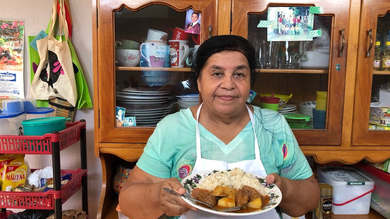 Guisado de res hecho por mamá Lela/Comida Guatemalteca