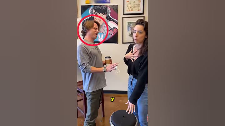 Esta Chica Hizo Una Increíble Broma Con Un Taburete 😂