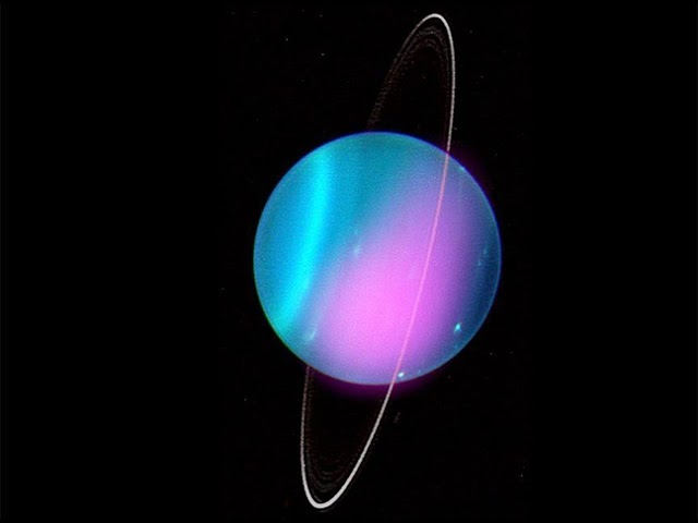 在 YouTube 上觀看「Jeff Mills – Uranus」 在 YouTube 上觀看「Jeff Mills – Uranus」