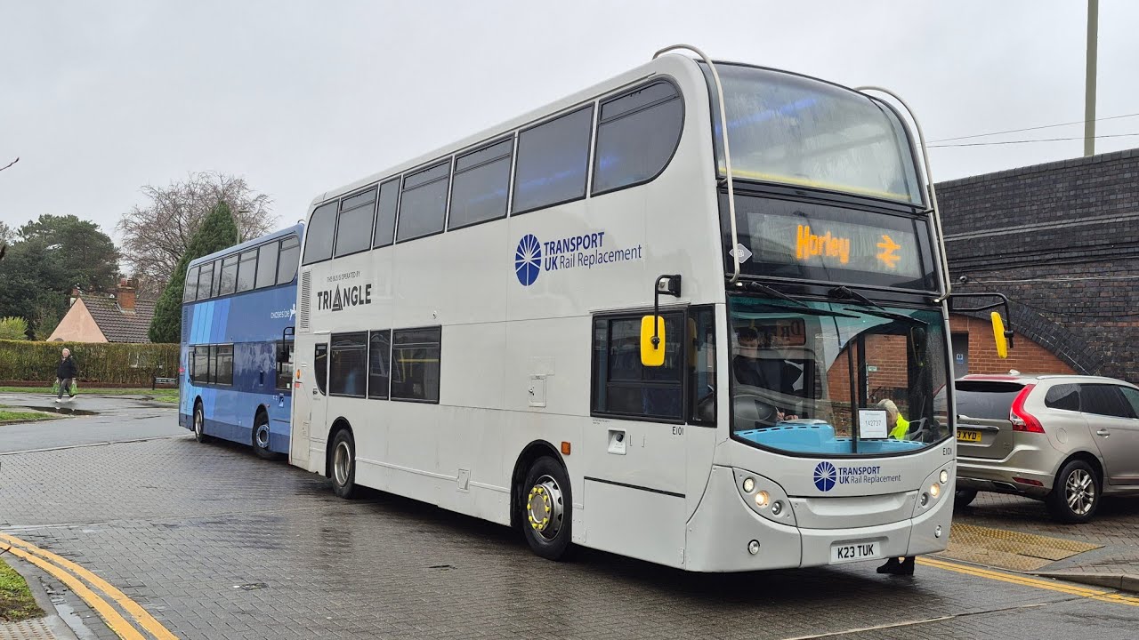 Rail replacement buses at Redhill, Horley and Purley | Sunday 7th December 2025