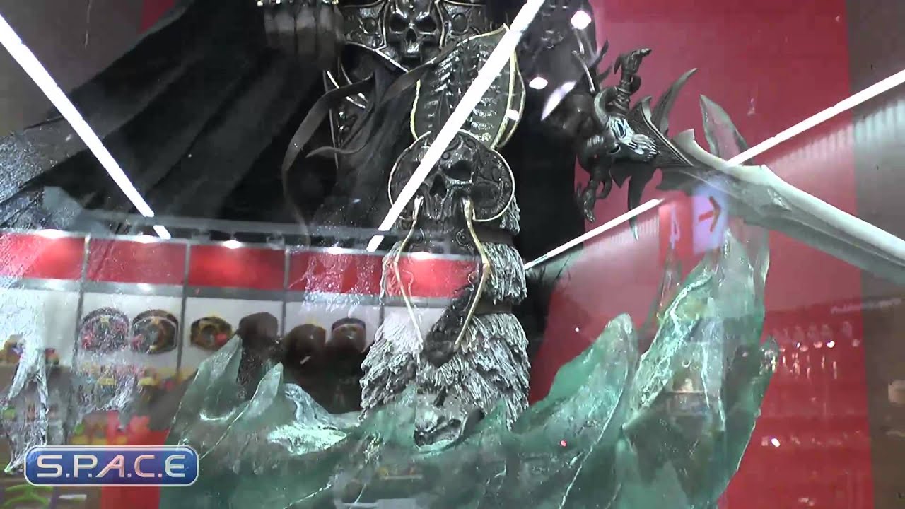 Nuernberg Toy Fair 2013: Sideshow Arthas and Pop Culture Chun-Li