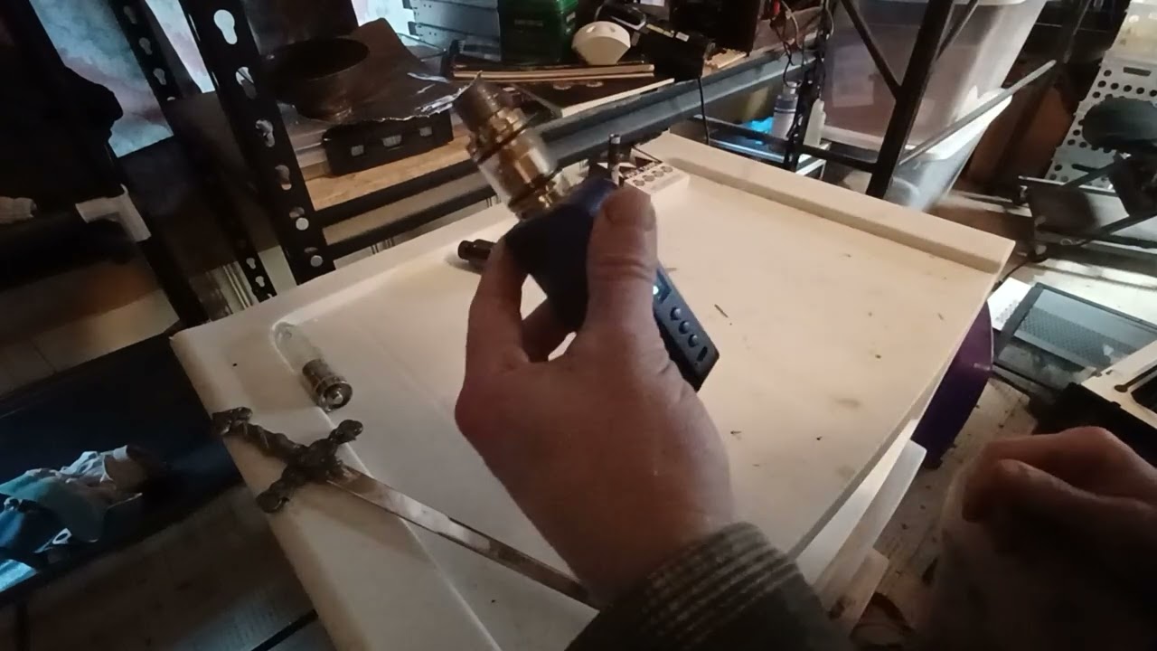 DMT vape review showdown, Mesh RDA, Mr Bald, drip Krylin II, and the snail!