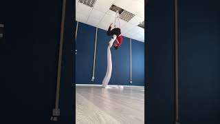 Полотна | Связка #aerialsilks #растяжка #воздушныеполотна #спорт #fitness #poledance #aerialhoop