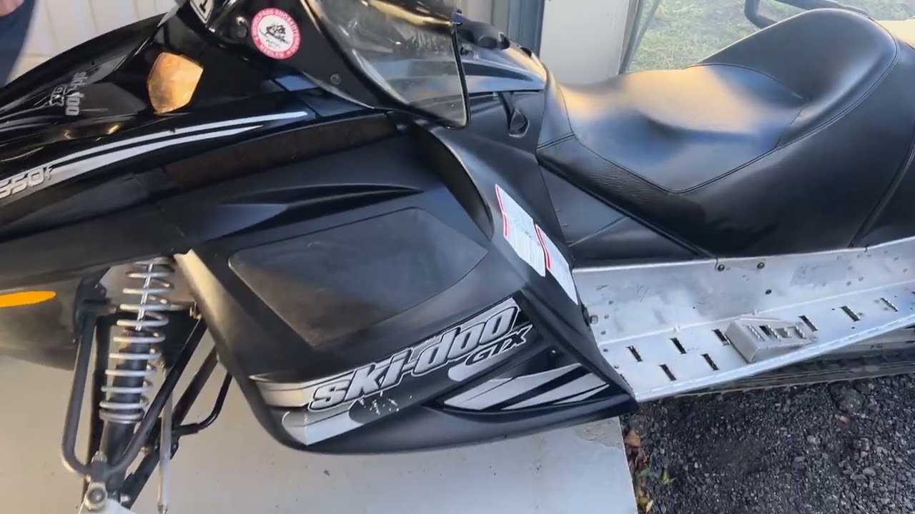 Terrängskoter SKI-DOO GTX 550