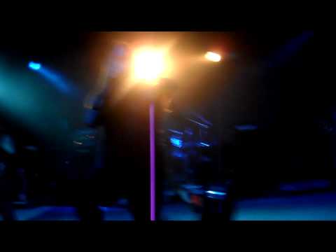DevilDriver - Clouds Over California (Live 1-07-10)