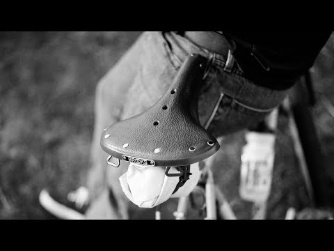 SILLÍN BROOKS B68 (MIEL) video