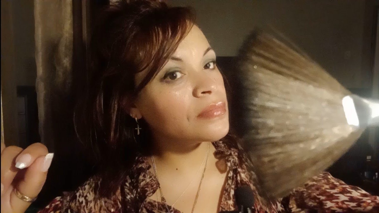 ASMR [lofi] MESMERIZING FACE BRUSHING • HANDMOVEMENTS • PERSONAL ATTENTION