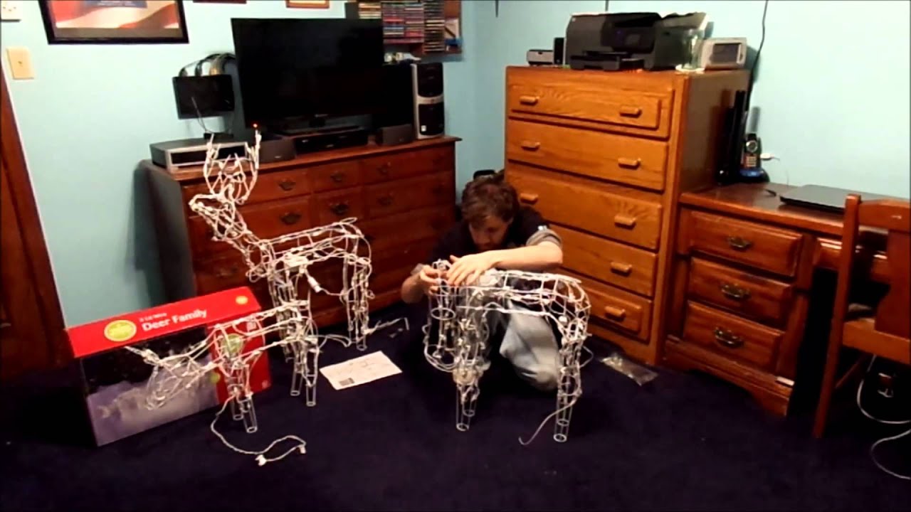 CHRISTMAS DECORATION UNBOXING OF A DEER FAMILY