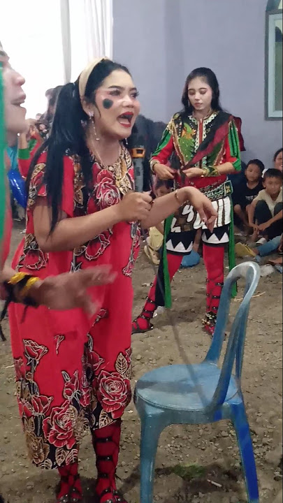 LAGI' POLAH LUCU GONEL #ebegbanyumasan #kudakepang
