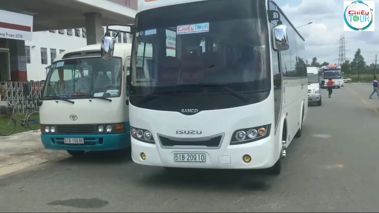 THUÊ XE DU LỊCH TẠI QUẬN 1 TP HCM GIÁ RẺ