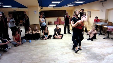 2011 12 10 - 6th spiral dancers @ lloret de mar - Leonardo & Layssa workshop 1